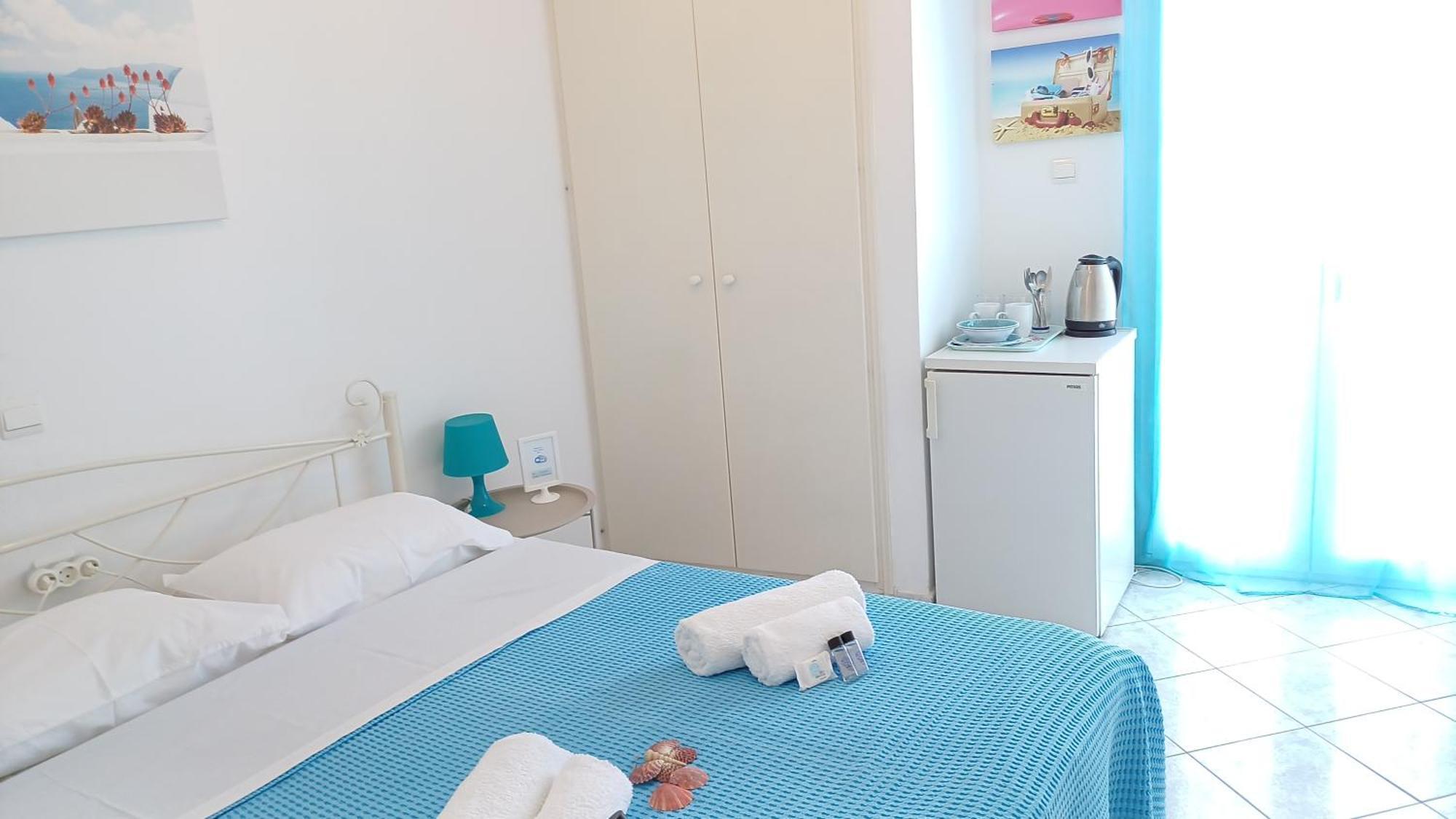 Paros Rooms Dora Eksteriør billede