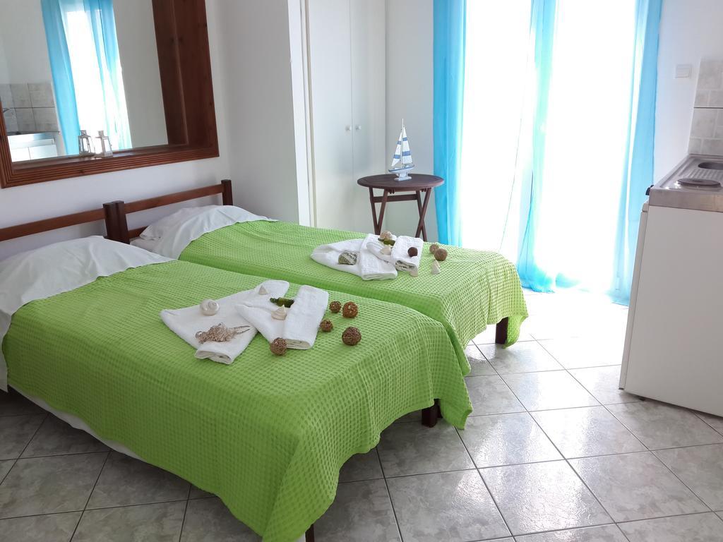 Paros Rooms Dora Eksteriør billede