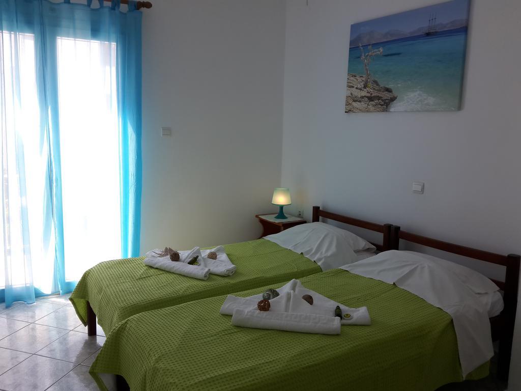 Paros Rooms Dora Eksteriør billede