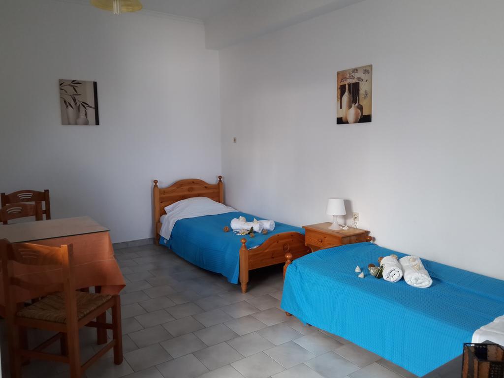 Paros Rooms Dora Eksteriør billede